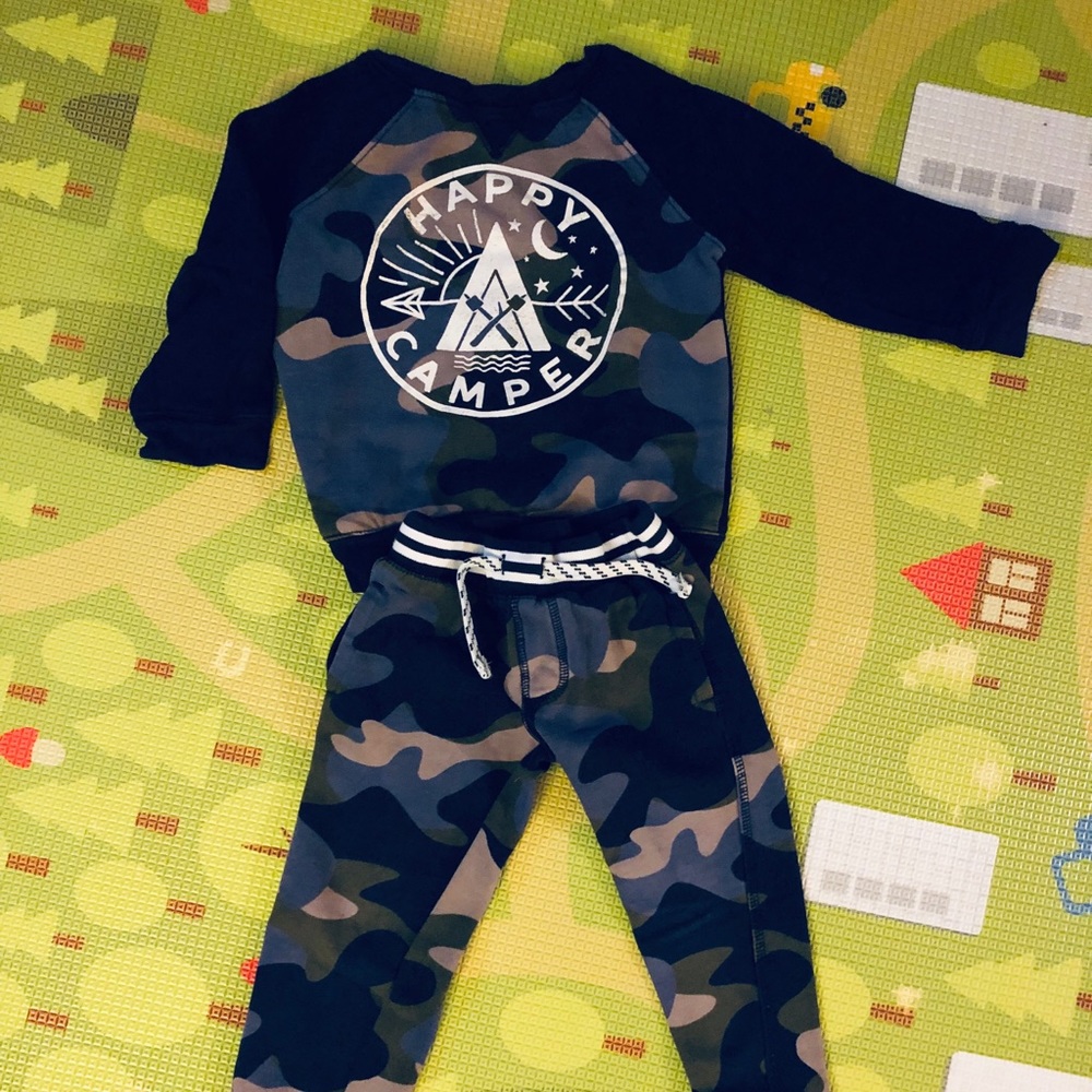 Gymboree Toddler Boy jogger Set